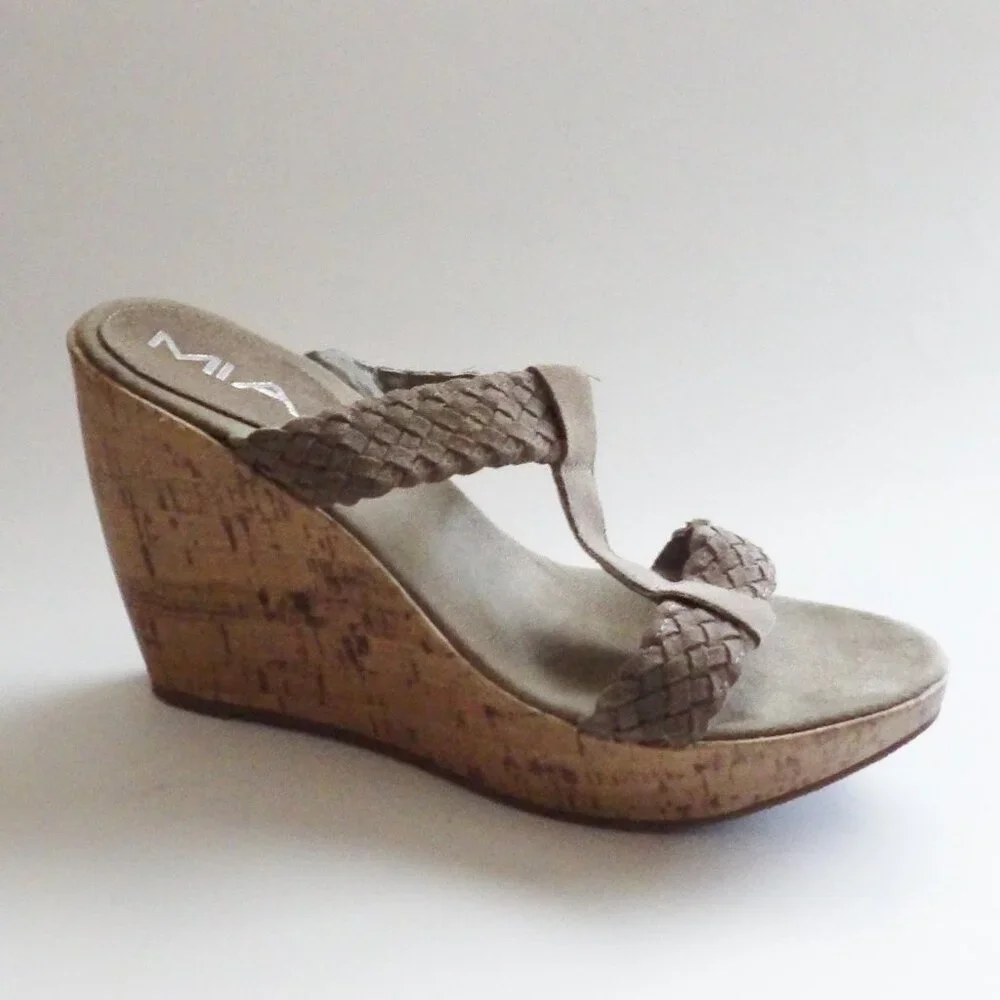 Mia Boho Suede Leather T-Strap Cork Heel High Wedge Sandals Size 9 Taupe